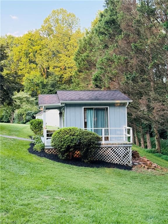 Stick/Site Built at 321 Pineview Drive, Mount Airy NC 27030, photo 22 of 50