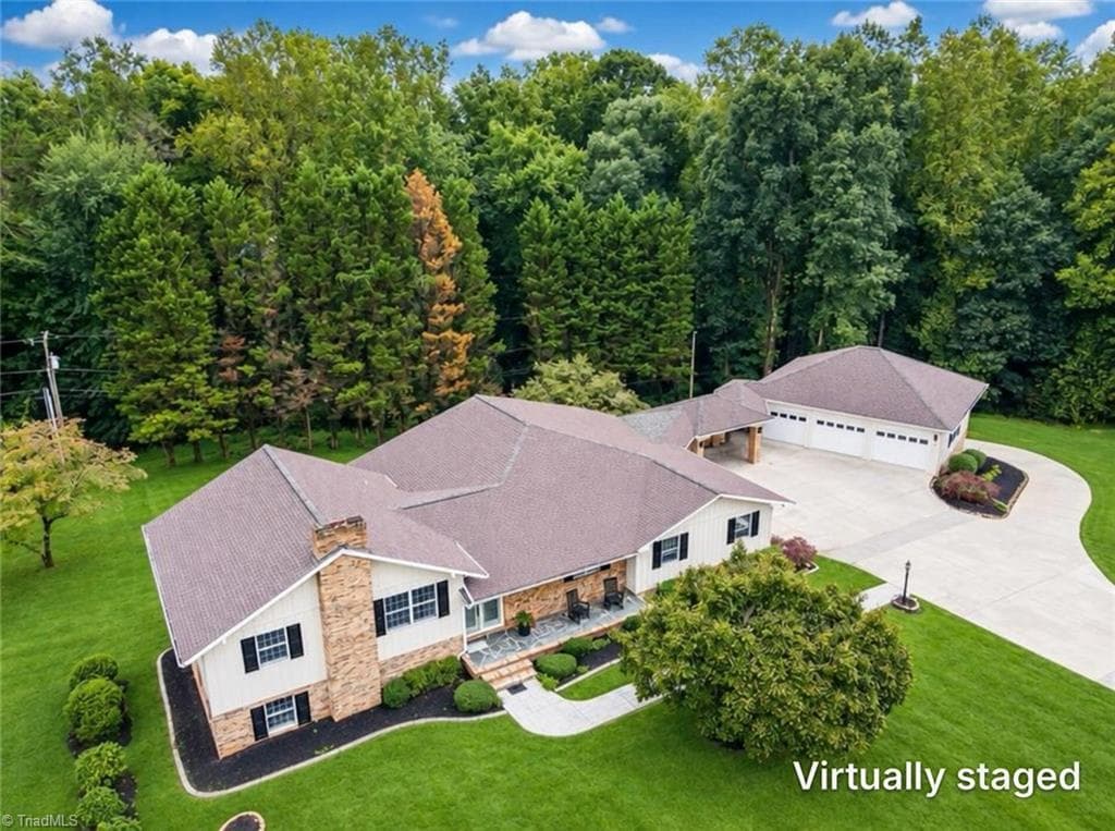 321 Pineview Drive, Mount Airy NC 27030