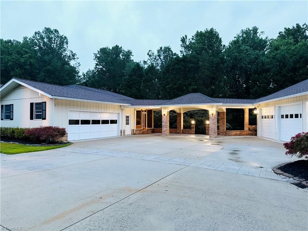 Stick/Site Built at 321 Pineview Drive, Mount Airy NC 27030, photo 44 of 50