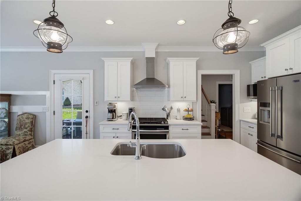 This island will hold plenty of plates for a Super Bowl party - 428 Wentworth Drive, Winston-Salem NC 27107, Winston-Salem