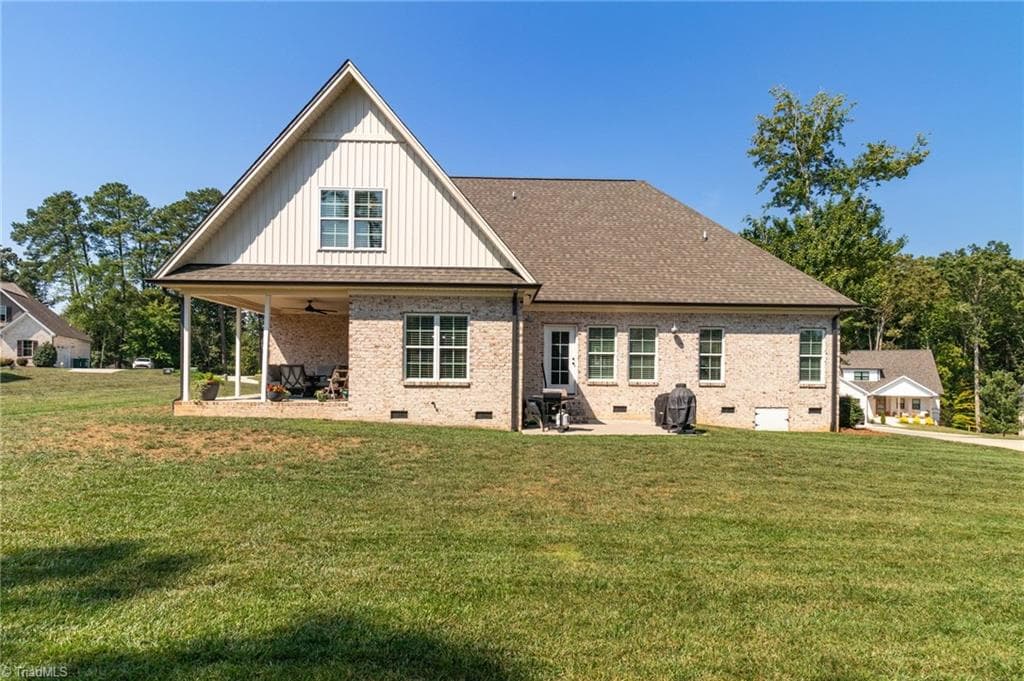 Stick/Site Built at 428 Wentworth Drive, Winston-Salem NC 27107, Winston-Salem, photo 77 of 84