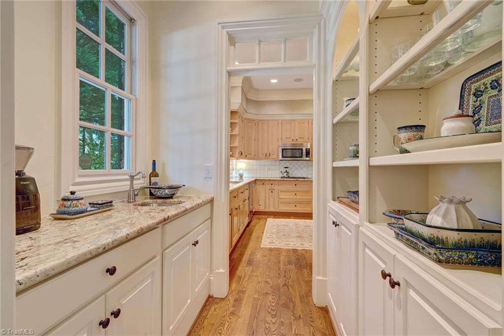 Stick/Site Built at 407 Cross Vine Lane, Greensboro NC 27455, Greensboro, photo 6 of 50
