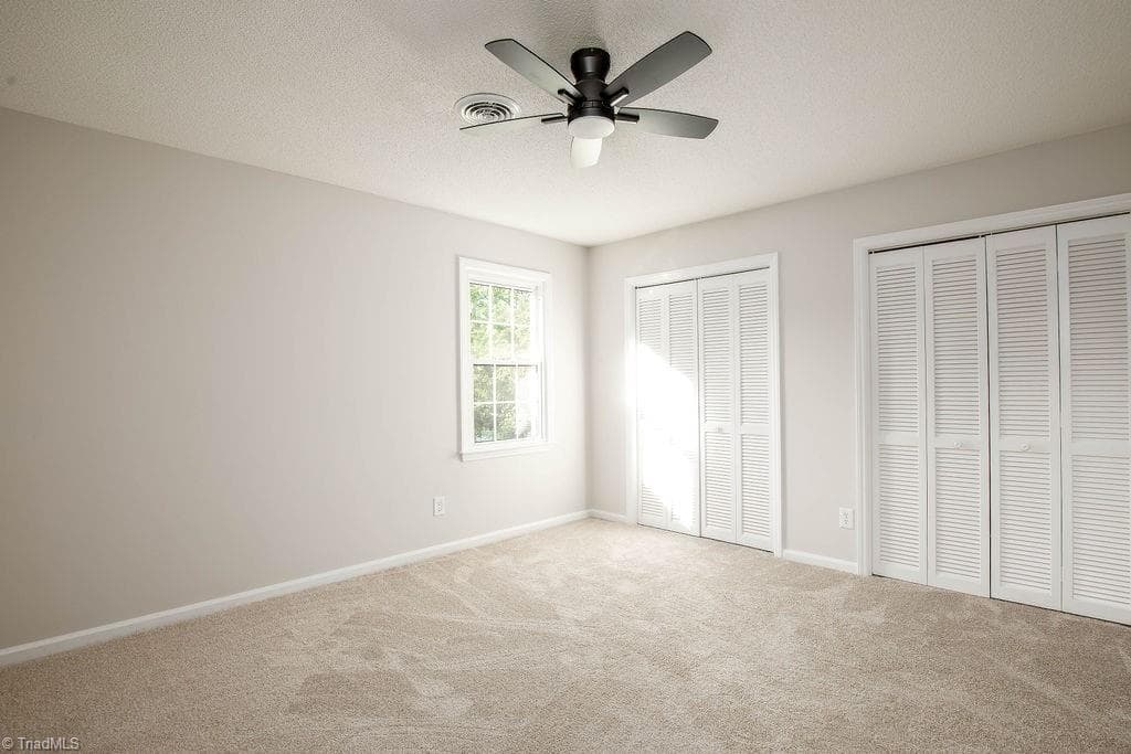 Stick/Site Built at 4302 Oak Hollow Drive, High Point NC 27265, photo 19 of 32