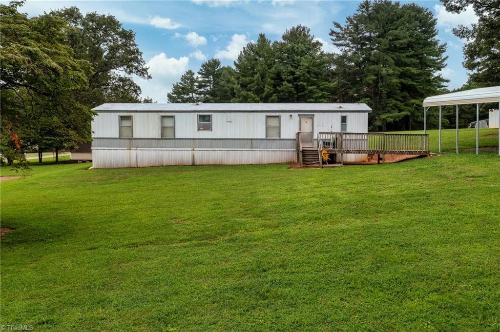 7416 Olin Road, Pfafftown NC 27040
