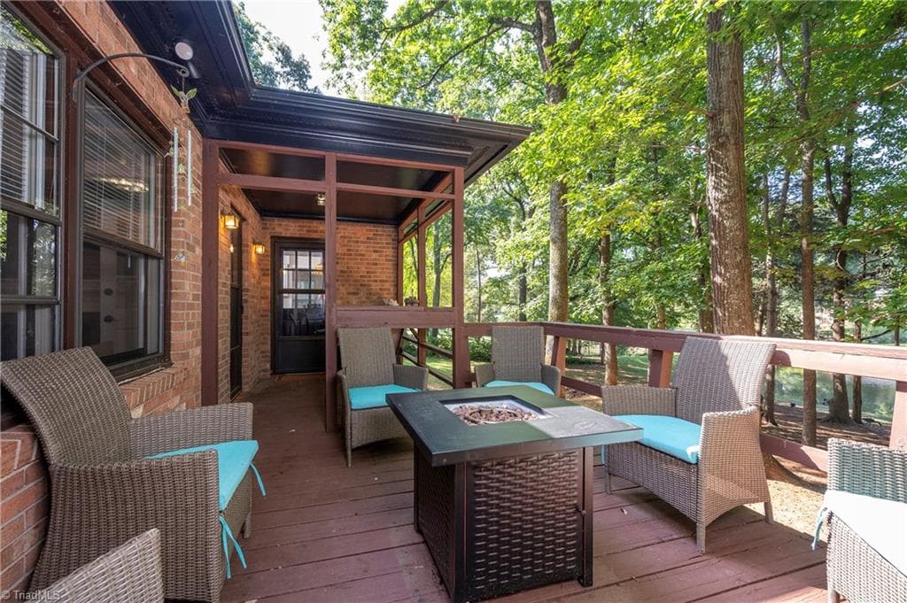 Stick/Site Built at 4320 Woodbourne Drive, Clemmons NC 27012-9132, Clemmons, photo 23 of 43