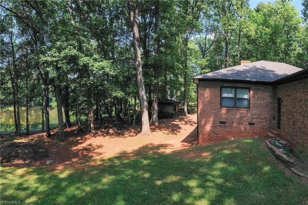 Stick/Site Built at 4320 Woodbourne Drive, Clemmons NC 27012-9132, Clemmons, photo 28 of 43