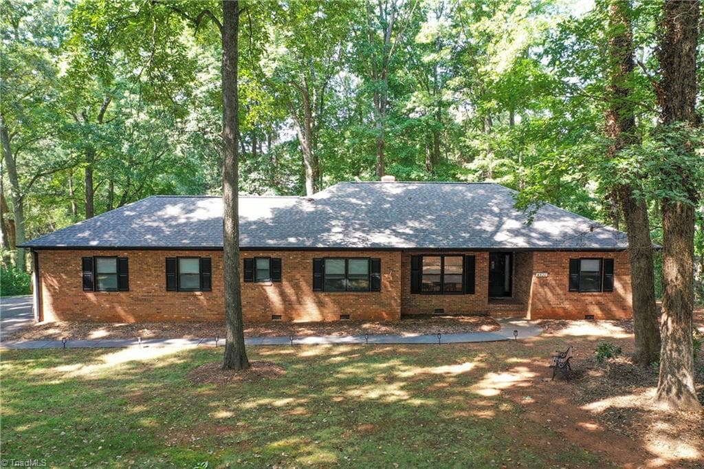 Stick/Site Built at 4320 Woodbourne Drive, Clemmons NC 27012-9132, Clemmons, photo 31 of 43