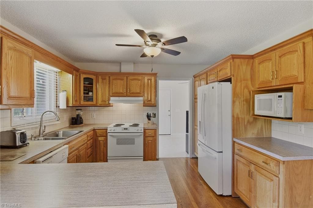 Stick/Site Built at 2301 Griffith Road, Winston-Salem NC 27103, Winston-Salem, photo 21 of 86