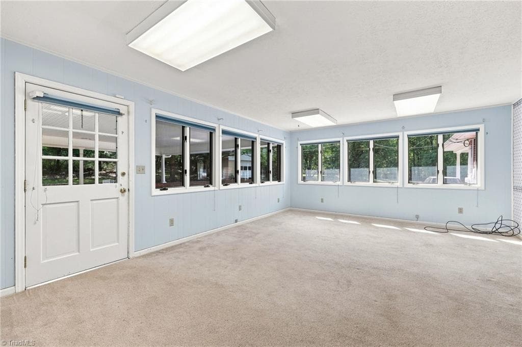 sunroom - 2036 E Pine Street, Mount Airy NC 27030, Mount Airy