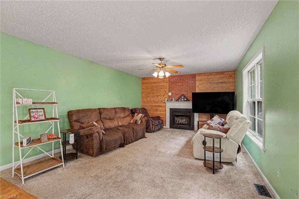 Stick/Site Built at 215 Blakes Court, Thomasville NC 27360, Thomasville, photo 11 of 24