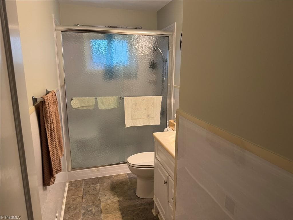 Stick/Site Built at 902 Elmhurst Street, Winston-Salem NC 27127, Winston-Salem, photo 7 of 10