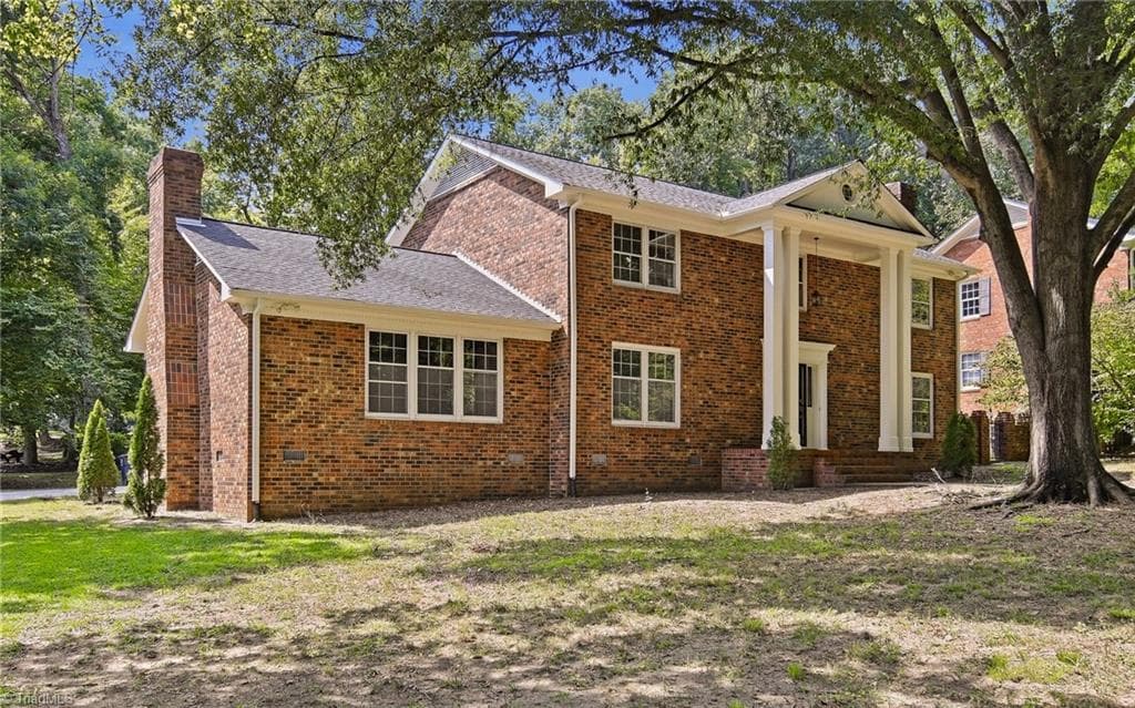 Stick/Site Built at 33 Kemp Road E, Greensboro NC 27410, Greensboro, photo 3 of 29
