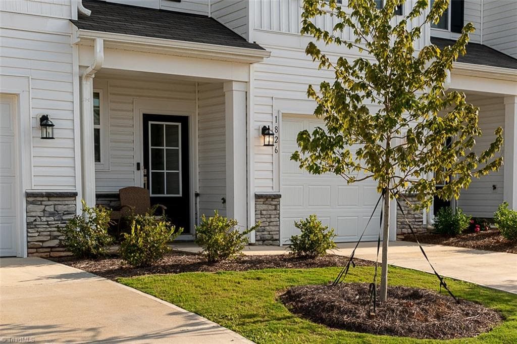 Stick/Site Built at 1826 Pheasant Trace Circle, Kernersville NC 27284, Kernersville, photo 7 of 76