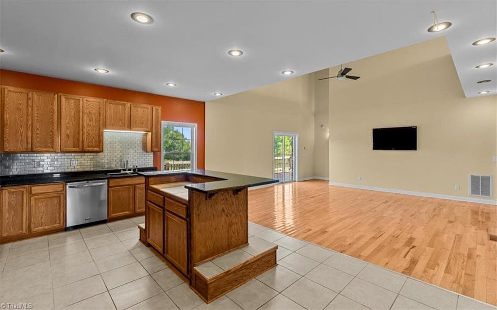 Stick/Site Built at 2536 Tyro Road, Lexington NC 27295, Lexington, photo 12 of 47