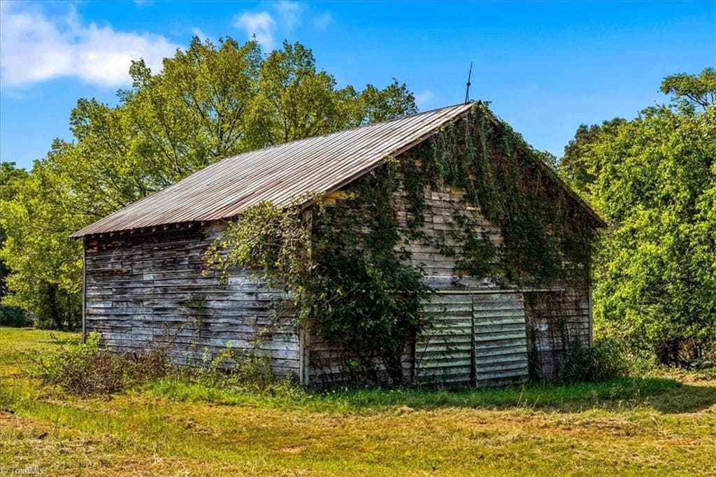 Stick/Site Built at 2536 Tyro Road, Lexington NC 27295, Lexington, photo 40 of 47