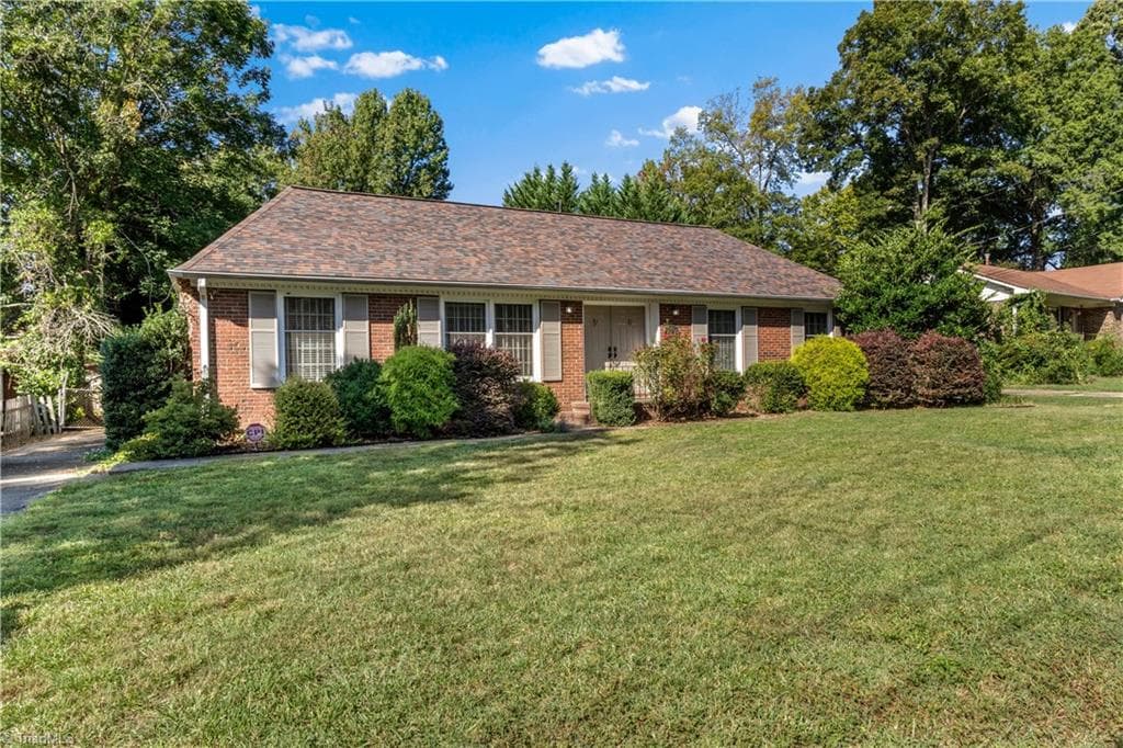 3103 N Centennial Street, High Point NC 27265