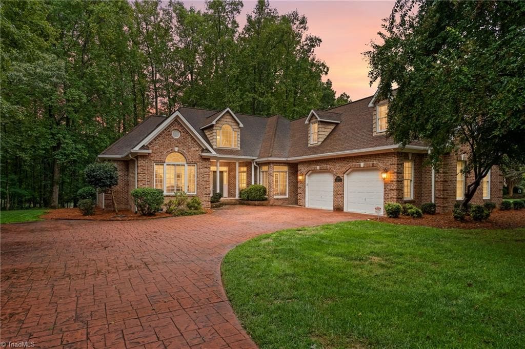 3940 Newport Court, High Point NC 27265