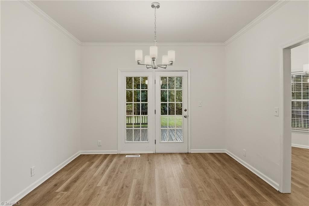 Stick/Site Built at 3311 Sumter Drive, High Point NC 27265, photo 6 of 31