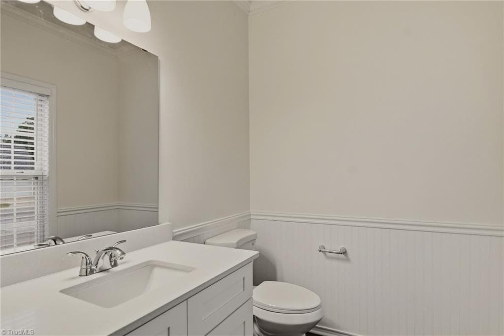 Stick/Site Built at 3311 Sumter Drive, High Point NC 27265, photo 16 of 31