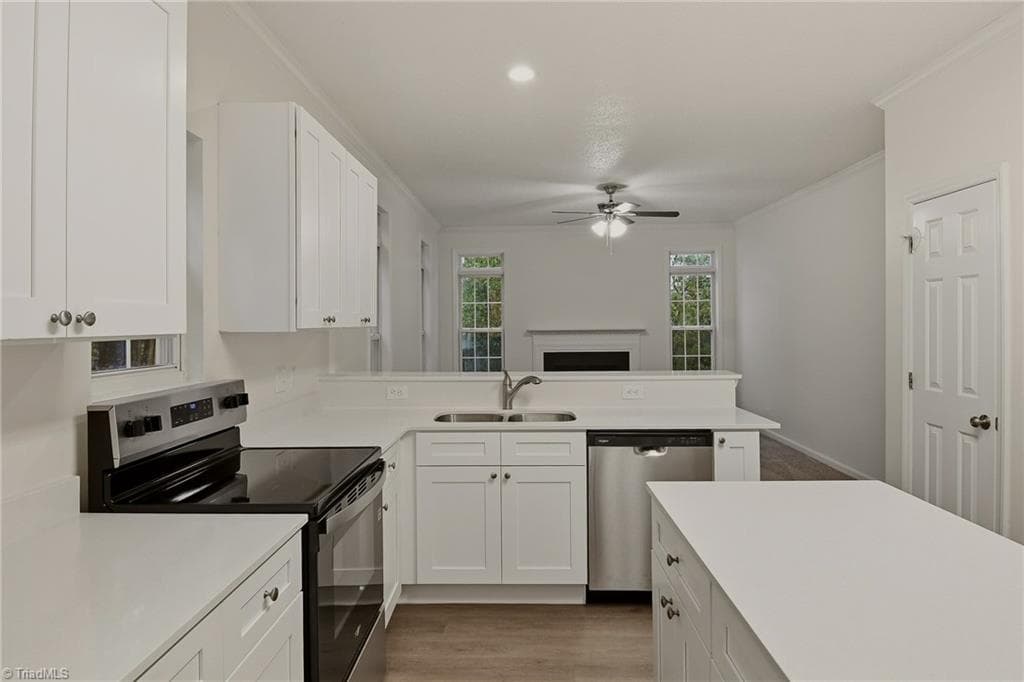 Stick/Site Built at 3311 Sumter Drive, High Point NC 27265, photo 10 of 31