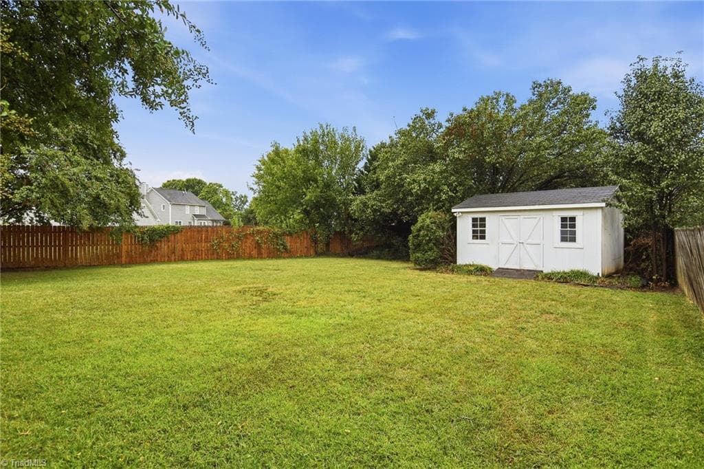 Stick/Site Built at 3311 Sumter Drive, High Point NC 27265, photo 29 of 31