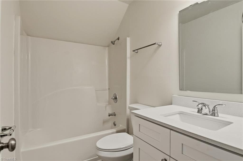 Stick/Site Built at 3311 Sumter Drive, High Point NC 27265, photo 25 of 31