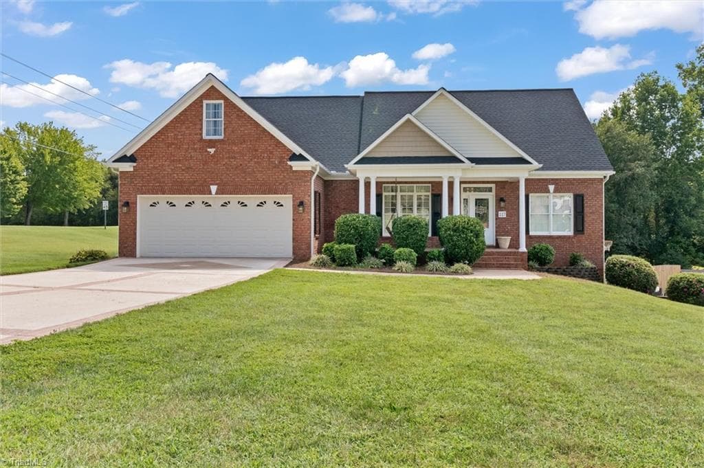 117 Chandler Drive, Lexington NC 27295