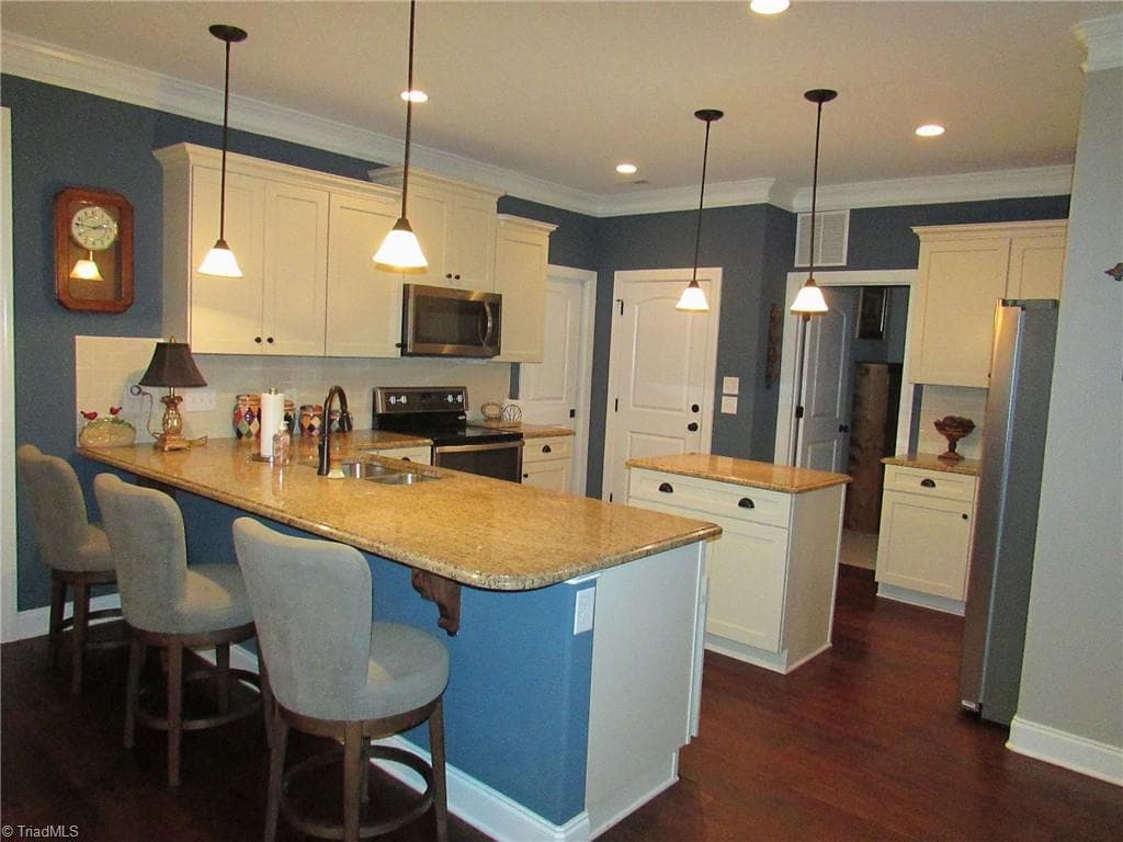 Stick/Site Built at 4617 Olivine Lane, Pfafftown NC 27040, Pfafftown, photo 3 of 21