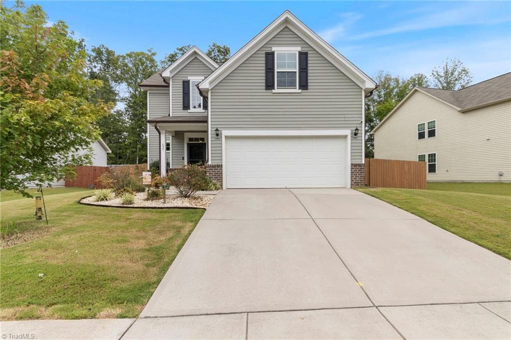 627 Heartpine Drive # 42, Mebane NC 27302