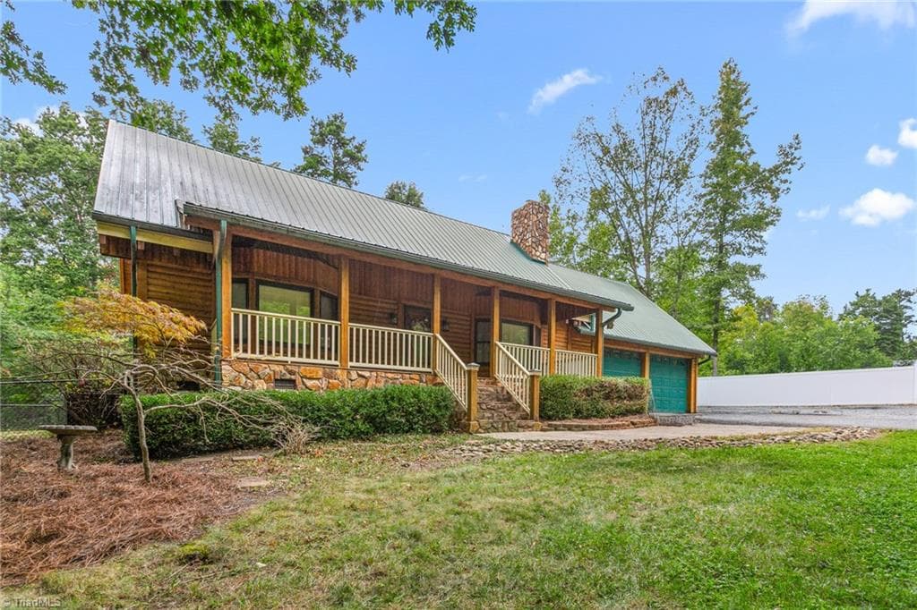 Stick/Site Built at 679 Bonnie Regan Road, Thomasville NC 27360, Thomasville, photo 3 of 40