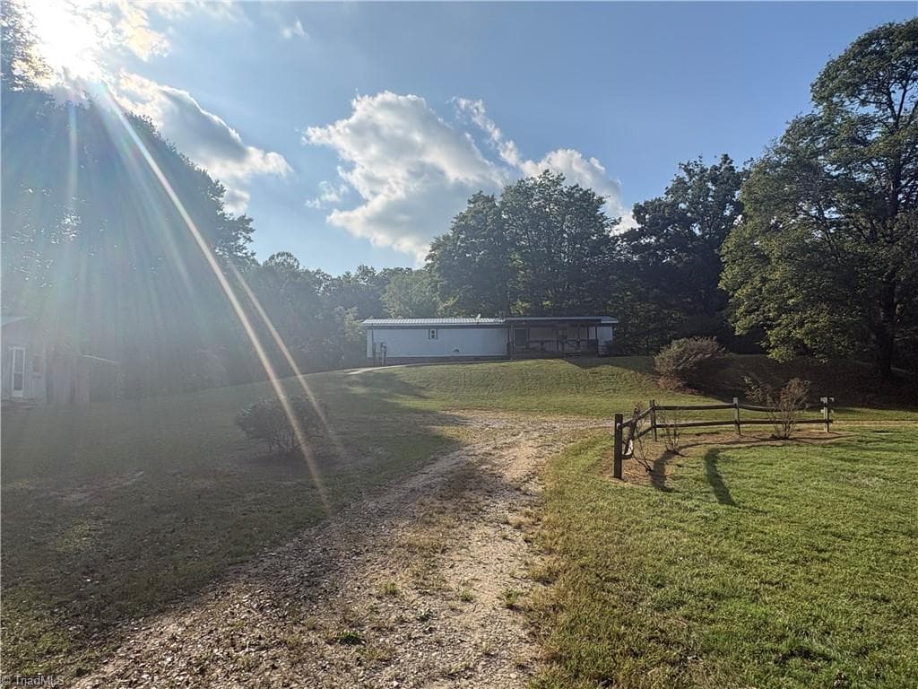 Manufactured Home at 329 Graystone Road, Mount Airy NC 27030, photo 2 of 19