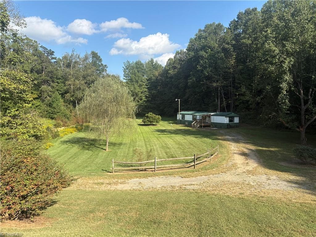 Manufactured Home at 329 Graystone Road, Mount Airy NC 27030, photo 3 of 19