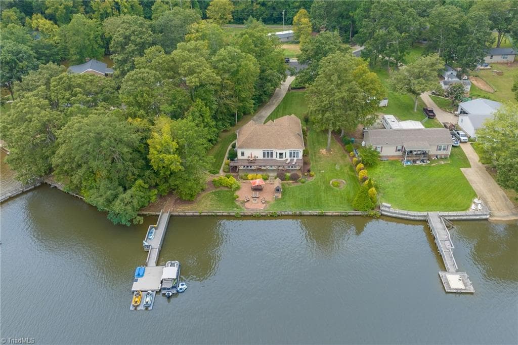 Stick/Site Built at 161 Abbotts Court, Lexington NC 27292, Lexington, photo 2 of 43