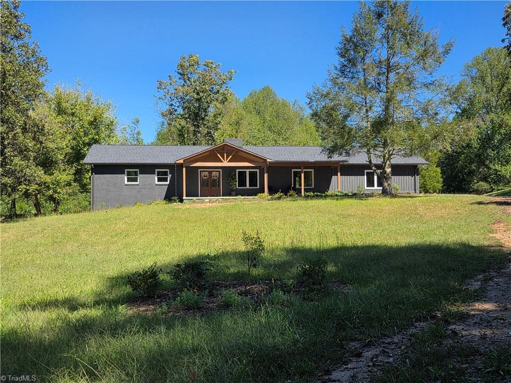 Stick/Site Built at 2591 Boomer Road, Boomer NC 28606, photo 6 of 38