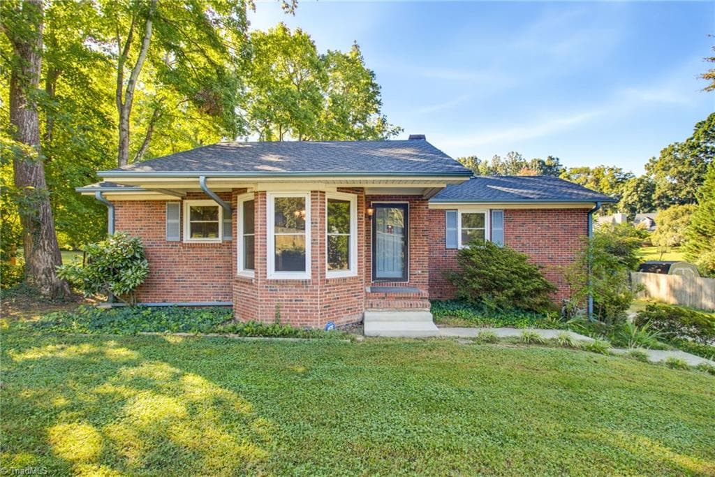 1418 Rock Spring Street, Greensboro NC 27405