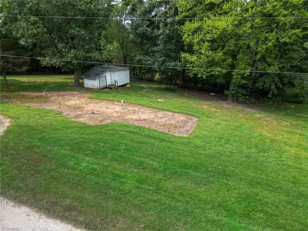 Remarks at 148 Church Park Road, North Wilkesboro NC 28659, North Wilkesboro, photo 23 of 60
