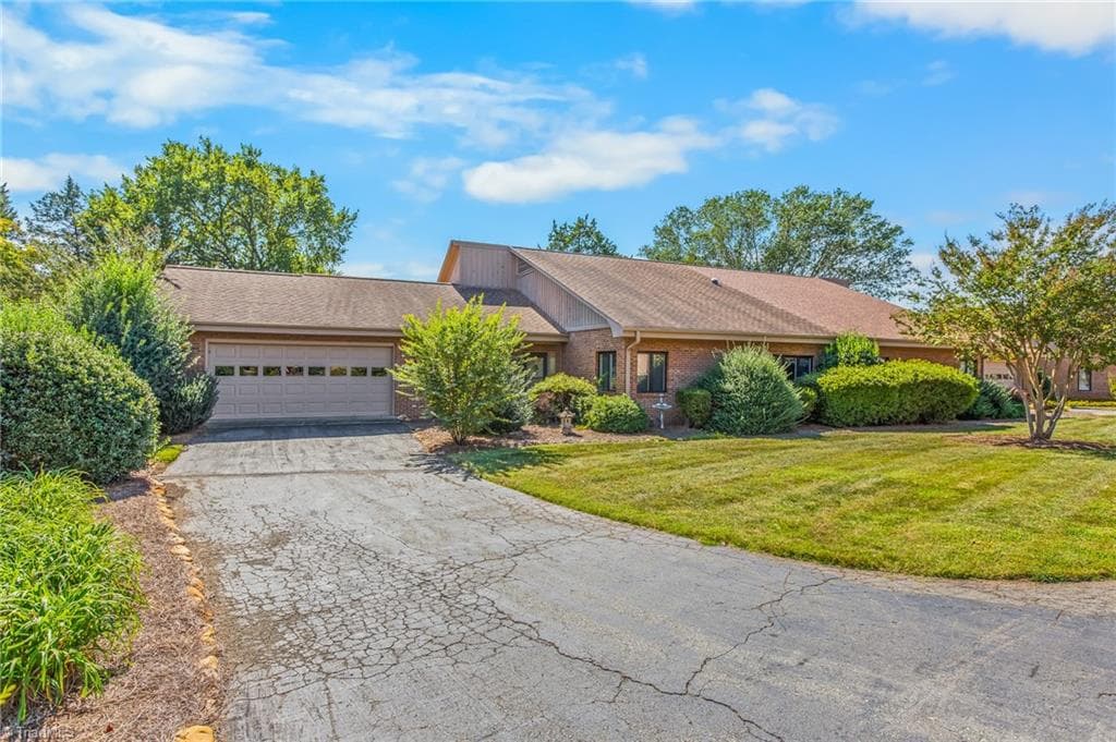 Stick/Site Built at 150 Oleander Drive, Bermuda Run NC 27006, Bermuda Run, photo 2 of 31