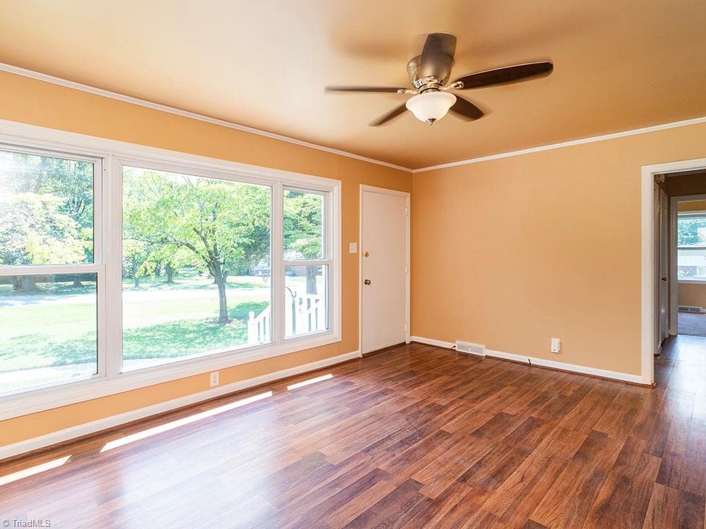 Stick/Site Built at 1901 Lynnwood Drive, Burlington NC 27215, Burlington, photo 13 of 76