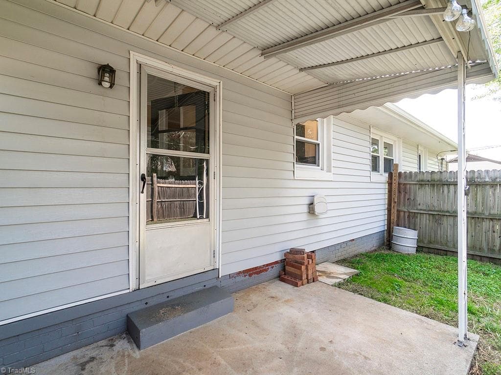 Stick/Site Built at 1901 Lynnwood Drive, Burlington NC 27215, Burlington, photo 59 of 76