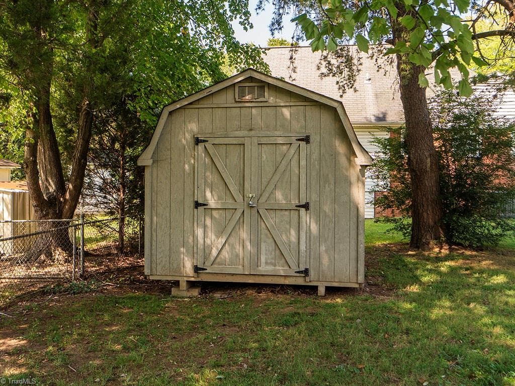 Stick/Site Built at 1901 Lynnwood Drive, Burlington NC 27215, Burlington, photo 69 of 76
