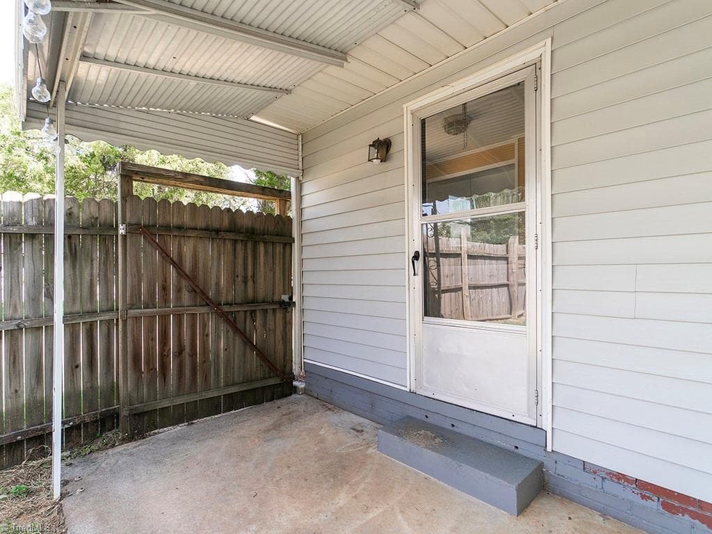 Stick/Site Built at 1901 Lynnwood Drive, Burlington NC 27215, Burlington, photo 61 of 76