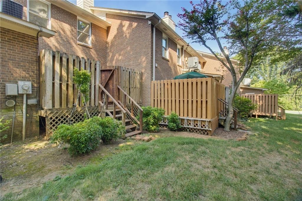 Stick/Site Built at 2210 New Garden Road # 3620, Greensboro NC 27410, photo 26 of 28