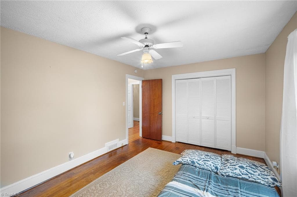 Stick/Site Built at 218 Center Street, Kernersville NC 27284, photo 31 of 46