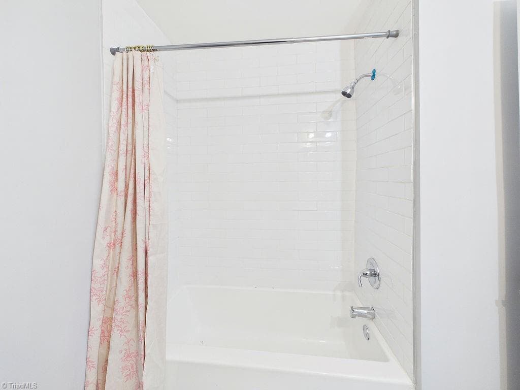 Stick/Site Built at 812 Arlington Street, High Point NC 27260, photo 25 of 27