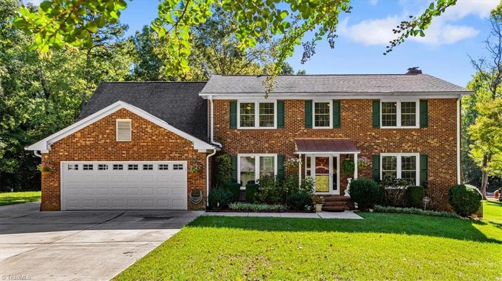 4 Horseshoe Court, Greensboro NC 27410