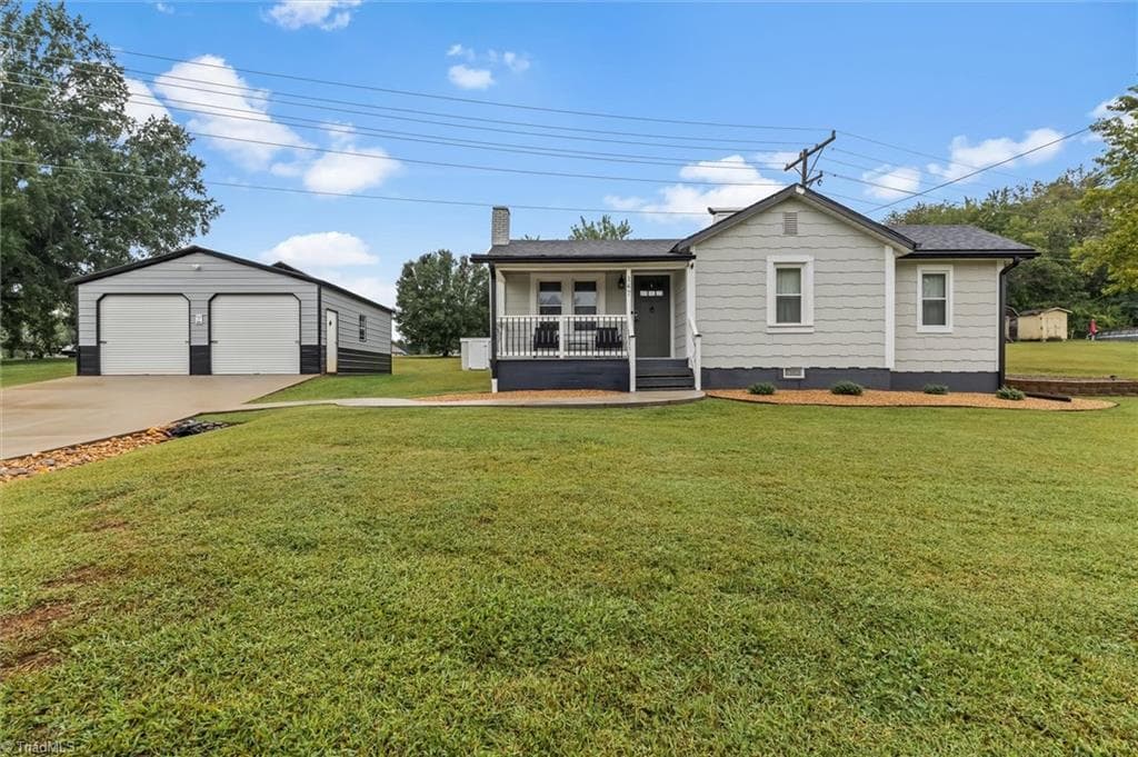 147 E Old Mckinney Road, Mount Airy NC 27030