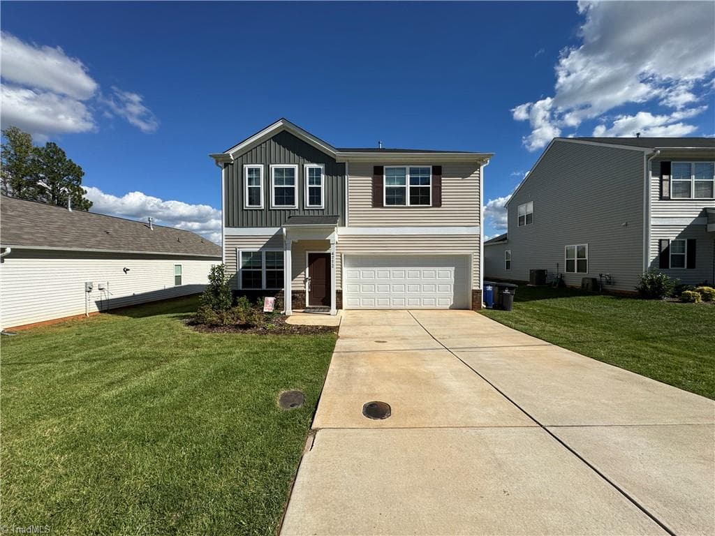 Stick/Site Built at 4772 Bell West Drive, Kernersville NC 27284, photo 3 of 37