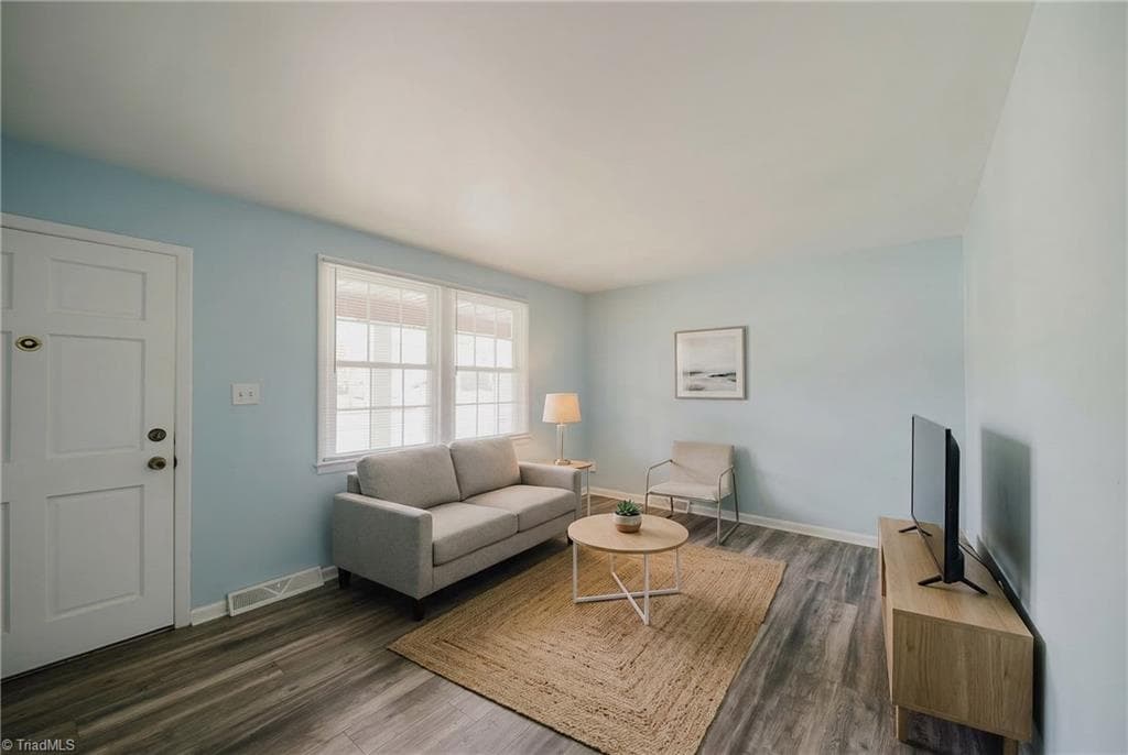 Stick/Site Built at 2102 Bothwell Street, Greensboro NC 27401, photo 2 of 34
