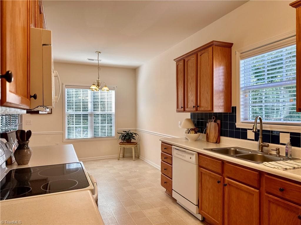 Stick/Site Built at 392 Old Cypress Drive, Winston-Salem NC 27127, Winston-Salem, photo 21 of 40