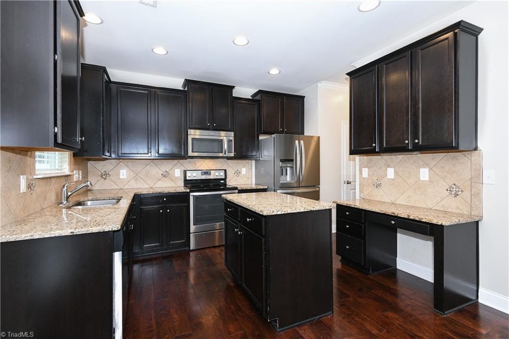 Stick/Site Built at 4015 Bow Court, Burlington NC 27215, Burlington, photo 11 of 42